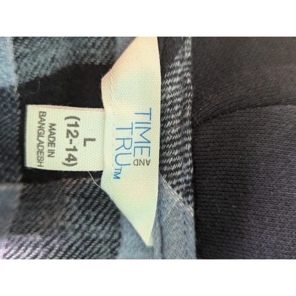 Women's time and tru black and blue flannel large - Picture 7 of 9